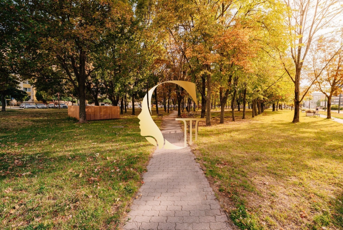 GODDESS PROPERTY – exkluzívne – PREDAJ 4 izbový byt 79 m2 – LOGGIA – atypický, moderný, zariadený – Hronská ulica – PODUNAJSKÉ BISKUPICE