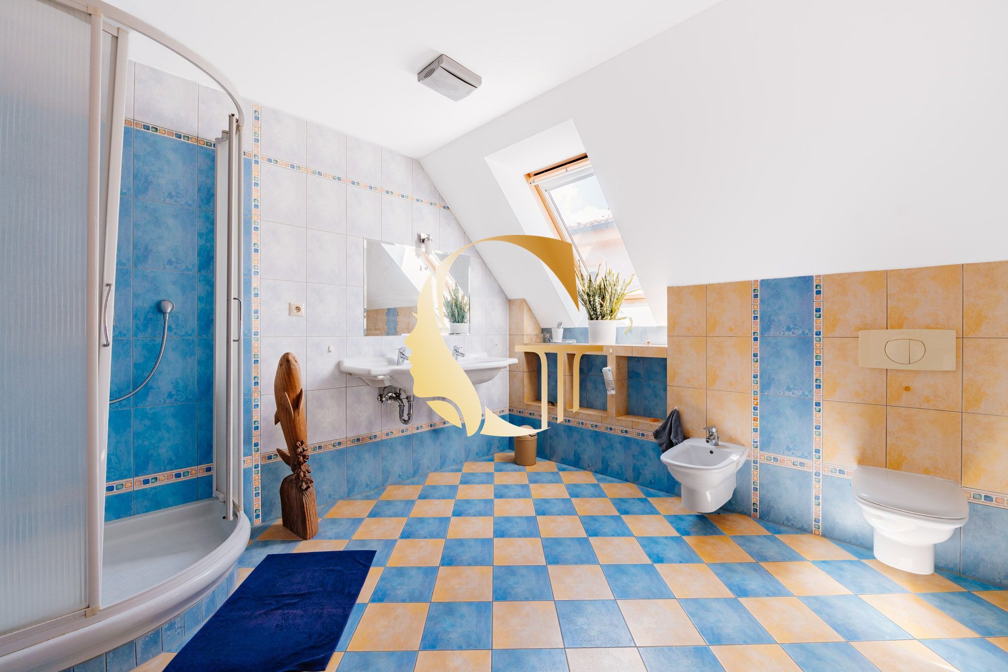 GODDESS PROPERTY – PREDAJ – 5 izbový rodinný dom s BAZÉNOM a s DVOJGARÁŽOU – 10x parkovanie – Padlých hrdinov – PODUNAJSKÉ BISKUPICE