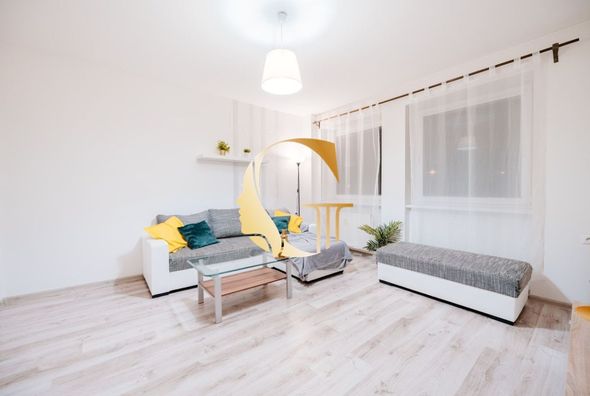 GODDESS PROPERTY – exkluzívne – PRENÁJOM – zrekonštruovaný 2-izbový 54 m2 s výťahom – Vazovová ulica – Staré Mesto