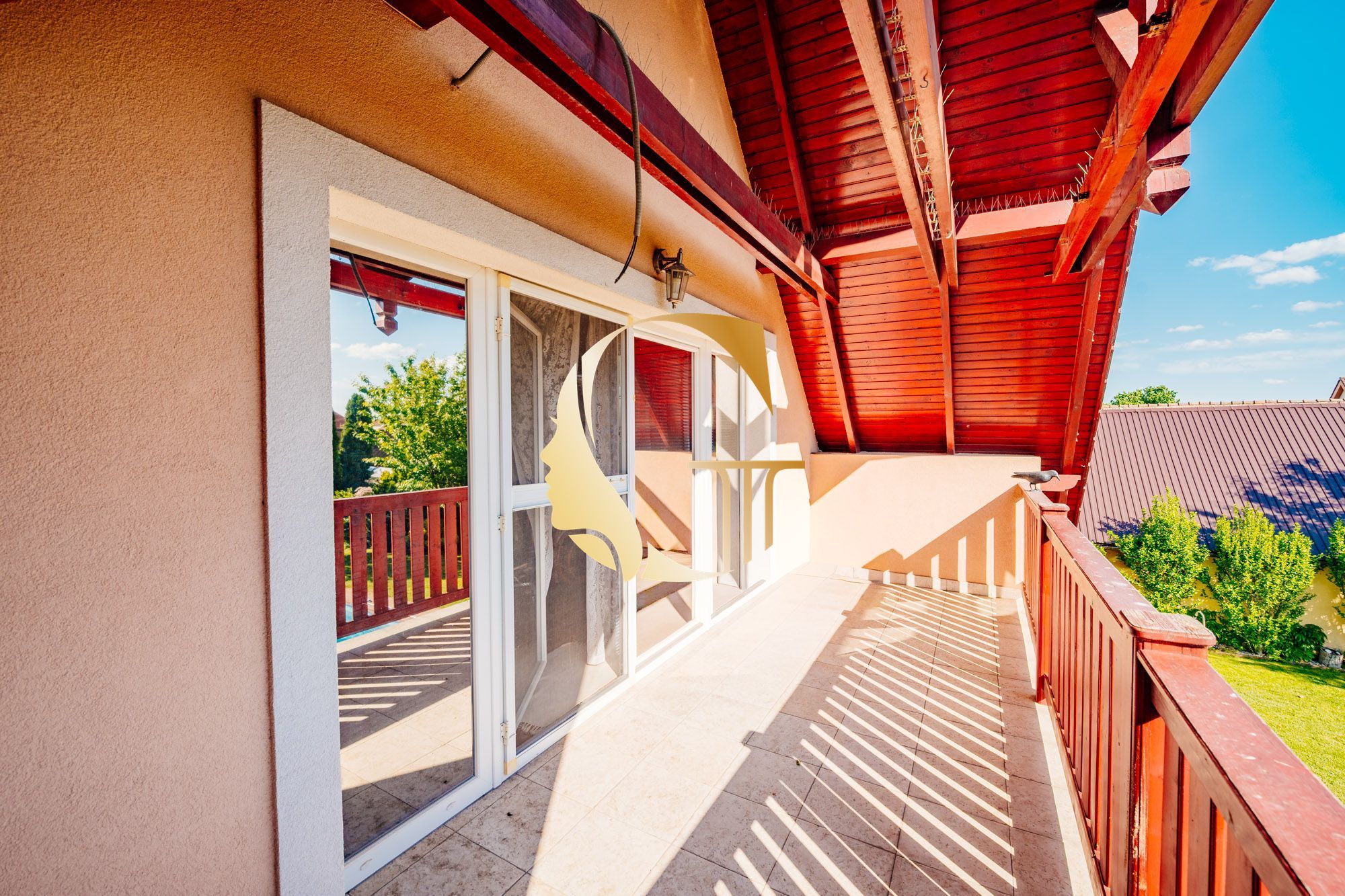 GODDESS PROPERTY – PREDAJ – 5 izbový rodinný dom s BAZÉNOM a s DVOJGARÁŽOU – 10x parkovanie – Padlých hrdinov – PODUNAJSKÉ BISKUPICE
