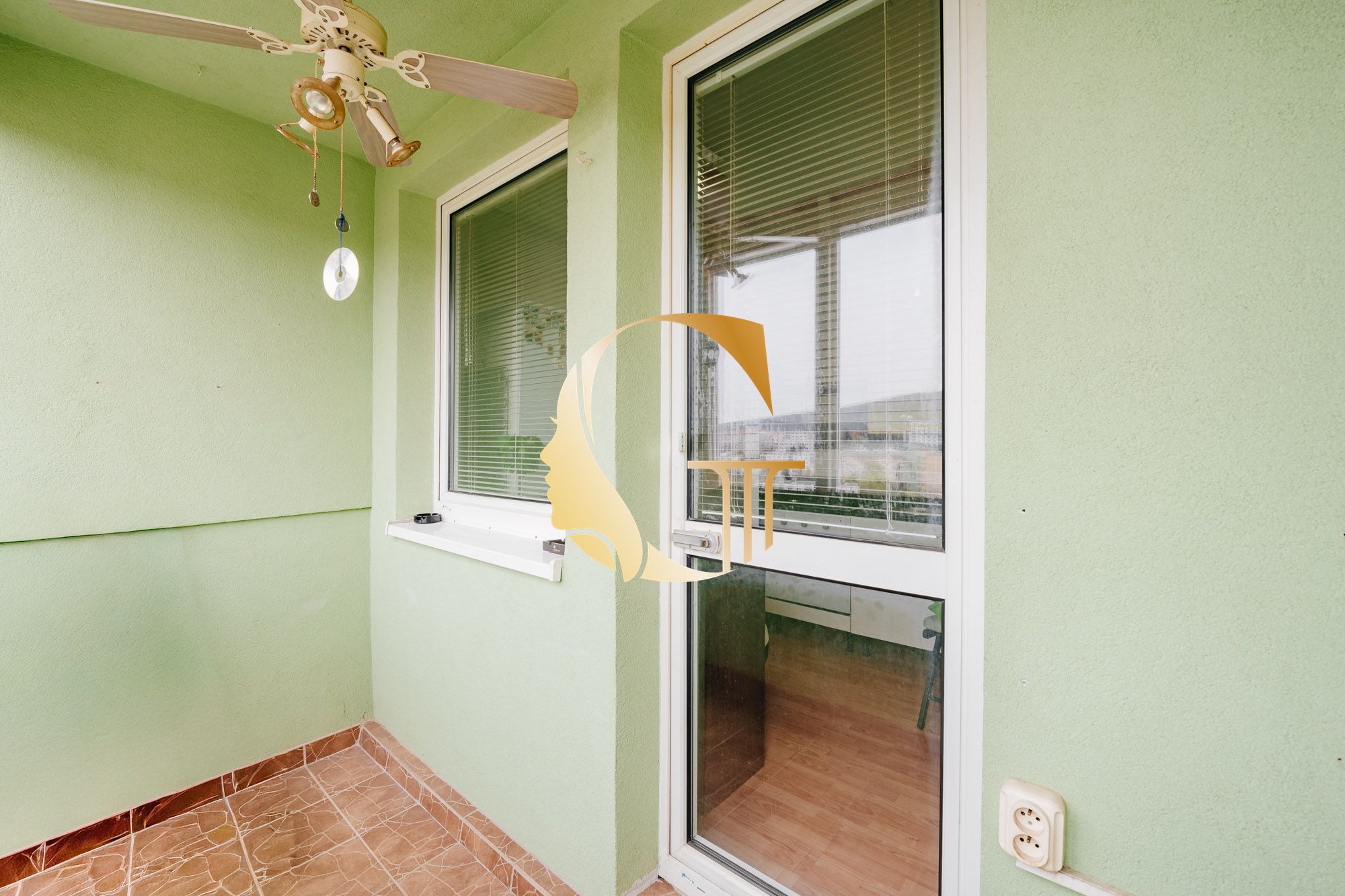 GODDESS PROPERTY – exkluzívne – PREDAJ 3 izbový byt 72 m2 s LOGGIOU a pivnicou – moderný – OŽVOLDÍKOVA ulica – DÚBRAVKA