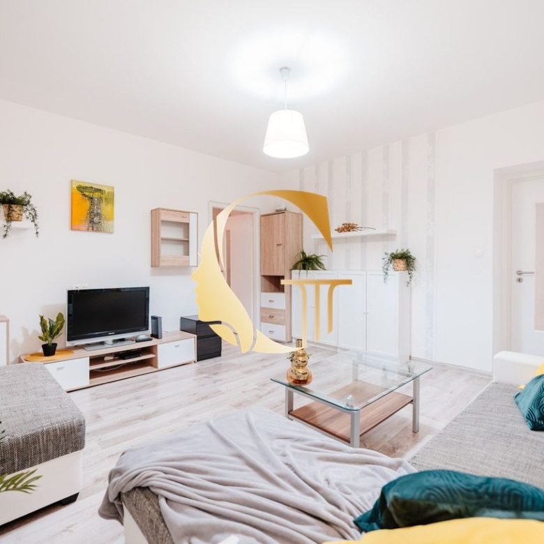 GODDESS PROPERTY – exkluzívne – PRENÁJOM – zrekonštruovaný 2-izbový 54 m2 s výťahom – Vazovová ulica – Staré Mesto
