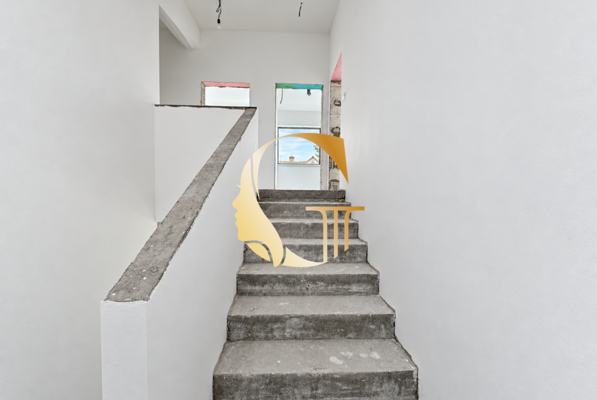 GODDESS PROPERTY – exkluzívne – PREDAJ – 5 izb novostavba – RODINNÝ DOM – 181 m2 – TERASA – 4x parking – sklad – pozemok 230 m2 – Nová ulica – LOZORNO