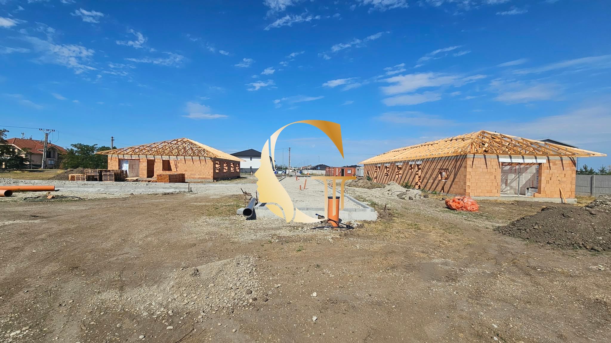 GODDESS PROPERTY – exkluzívne – PREDAJ 4 izbový BYT v dvojdome – 117 m2 – záhrada 400 m2 – 3x parking – prevedenie  ŠTANDARD – OĽDZA