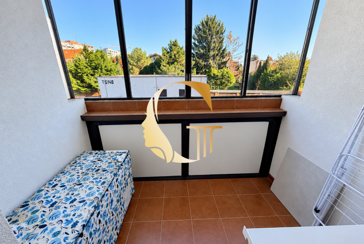 GODDESS PROPERTY – exkluzívne – PRENÁJOM – 2-izbový byt 45 m2 – zasklenná LOGGIA – ZARIADENÝ – moderný – Hraničná ulica – Ružinov