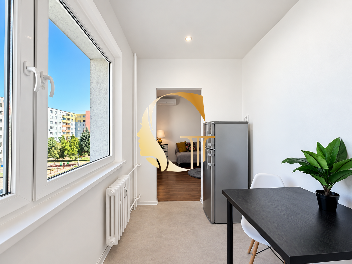 GOODESS PROPERTY – exkluzívne – PREDAJ 1 izbový byt 36 m2 s KLIMATIZÁCIOU – moderne zariadený – komora a pivnica murovaná – Toryská ulica – VRAKUŇA