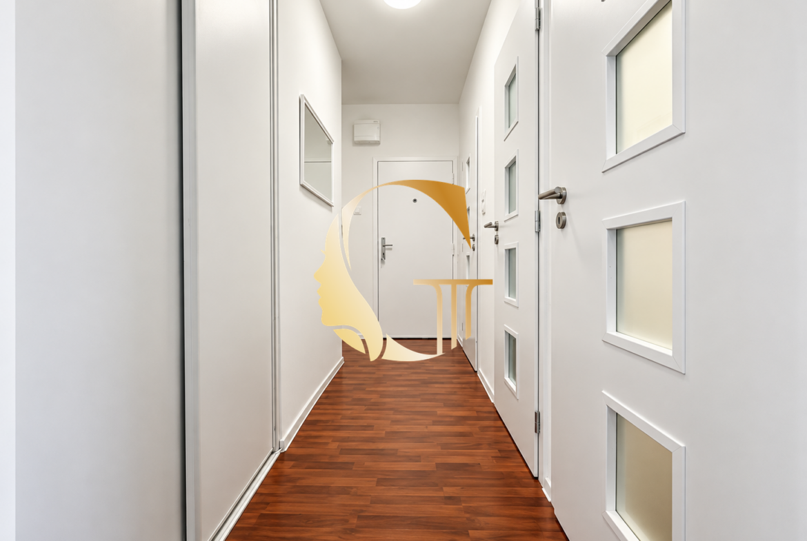 GOODESS PROPERTY – exkluzívne – PREDAJ 1 izbový byt 36 m2 s KLIMATIZÁCIOU – moderne zariadený – komora a pivnica murovaná – Toryská ulica – VRAKUŇA